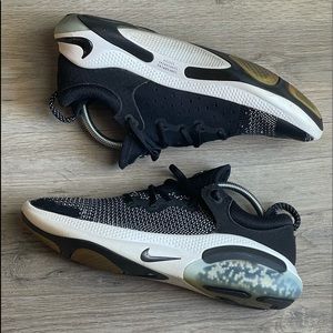 Nike Joyride Run Flyknit ‘Oreo’. Mens Size 10.